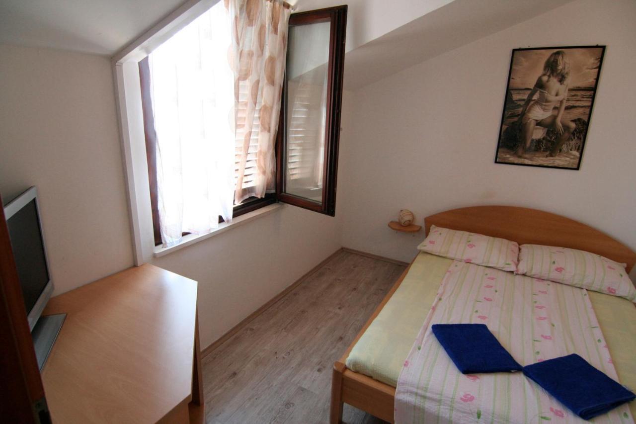 Apartments Marta Trogir Kamer foto