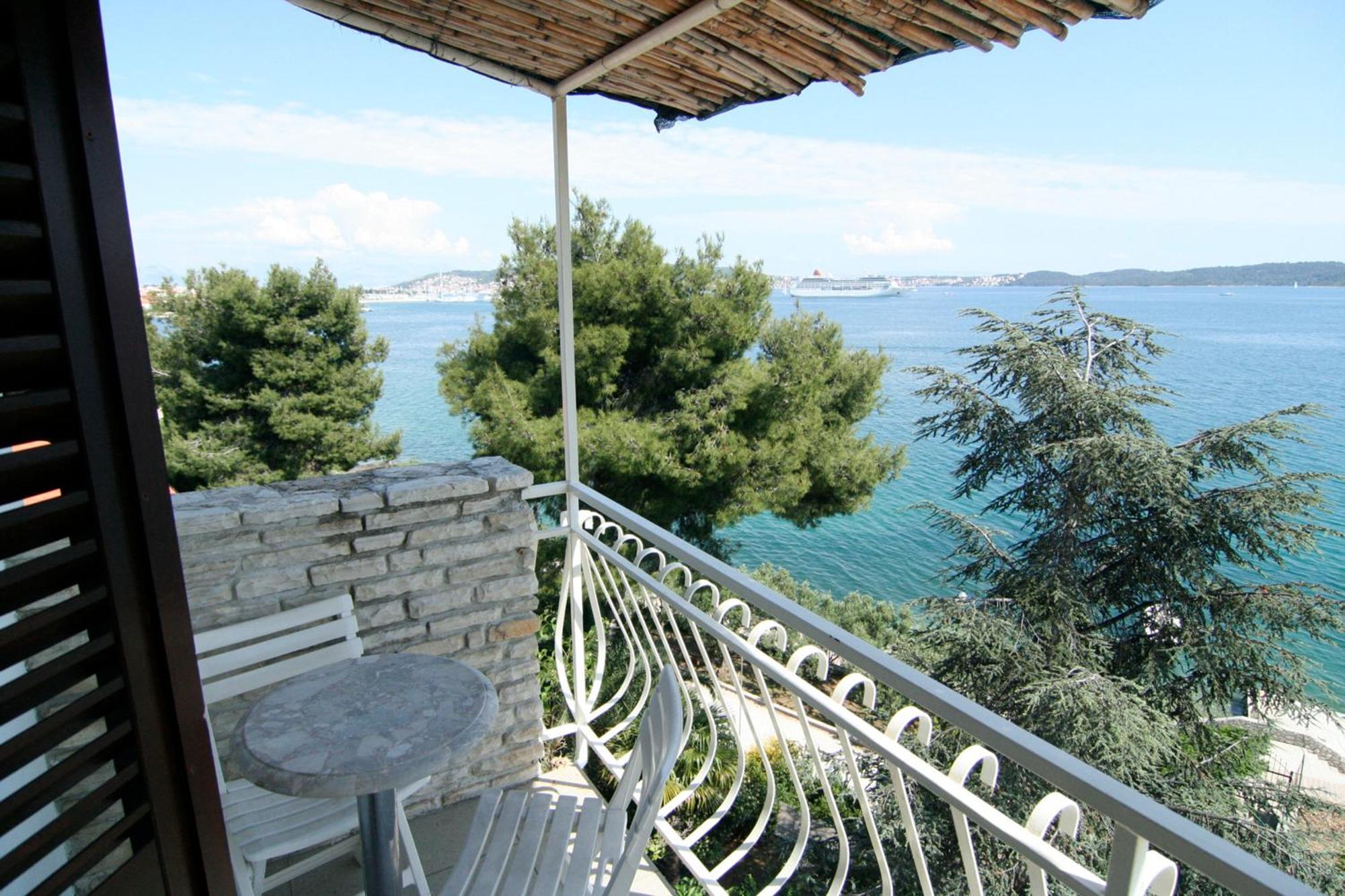 Apartments Marta Trogir Kamer foto
