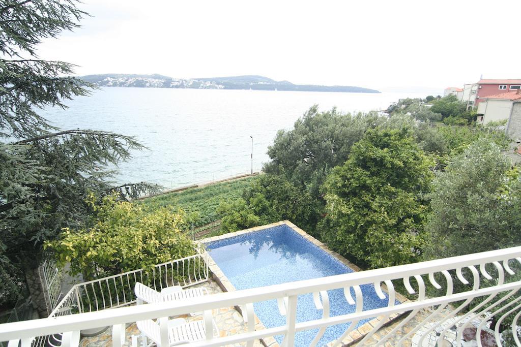 Apartments Marta Trogir Buitenkant foto