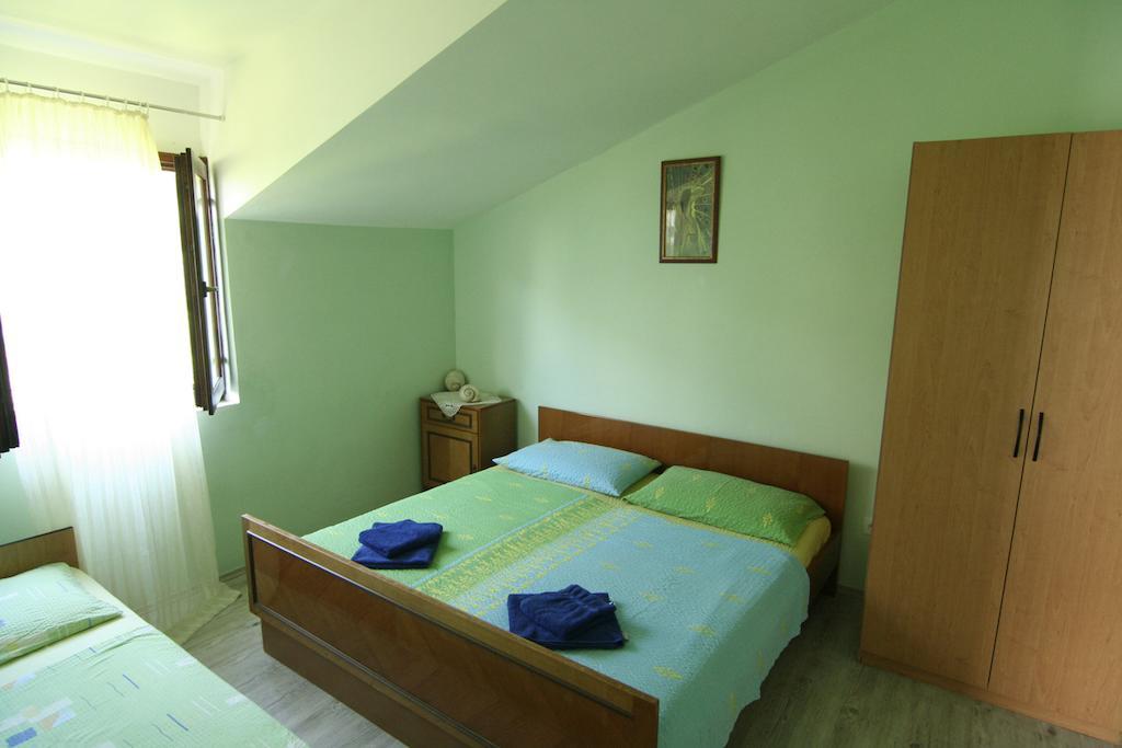 Apartments Marta Trogir Kamer foto