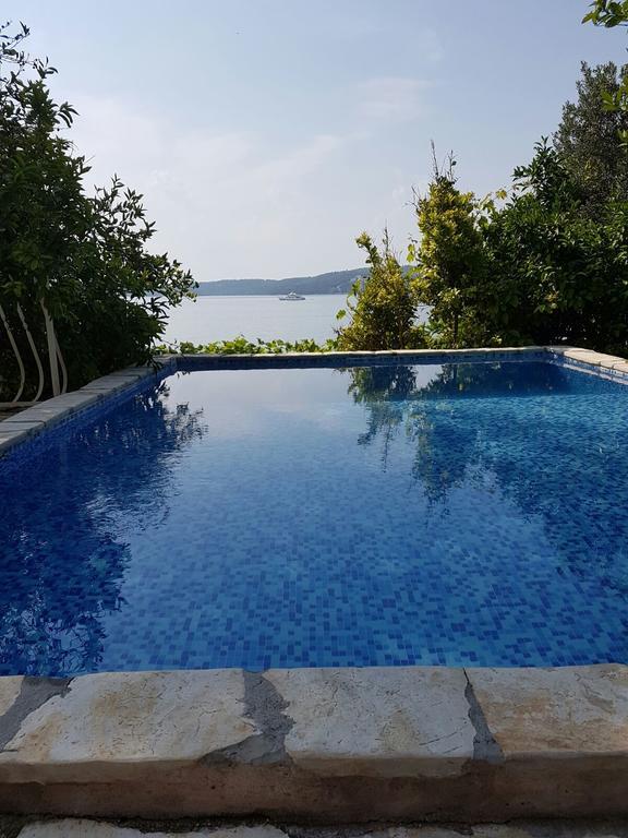Apartments Marta Trogir Buitenkant foto